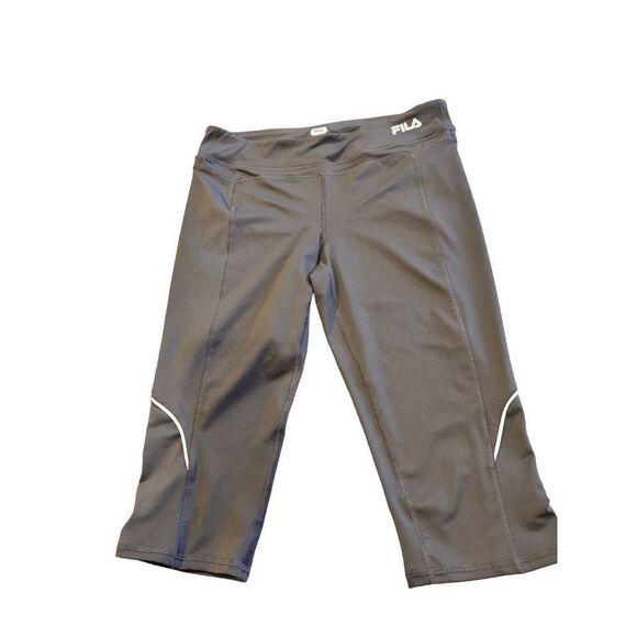 FILA sport capri pants size Medium - Picture 1 of 9